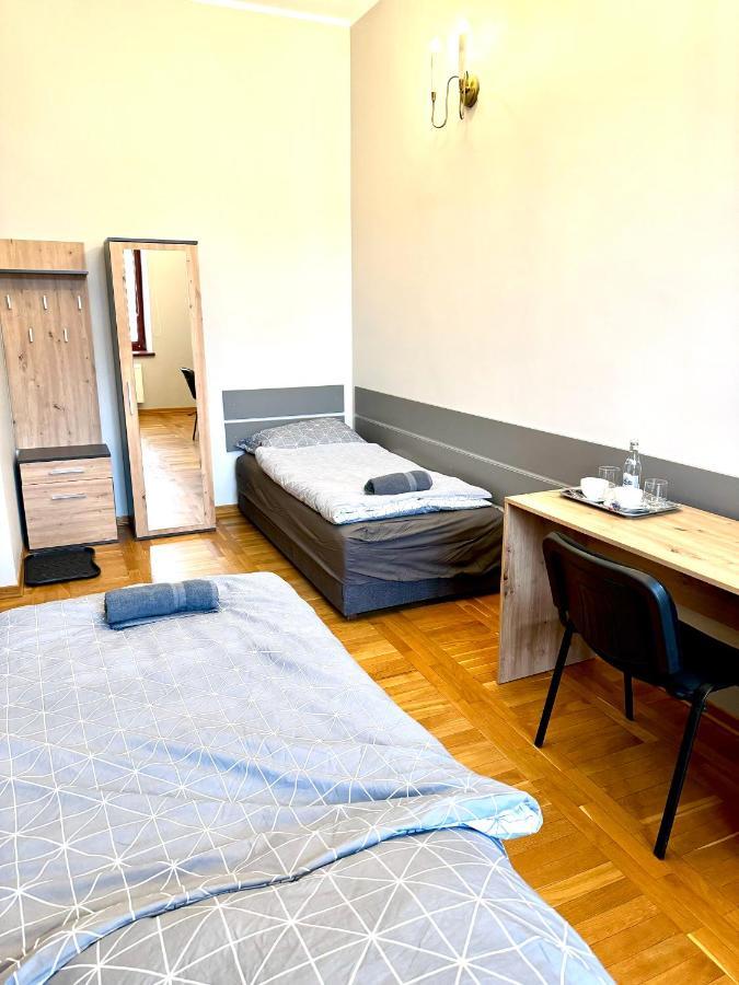 Hostel Va Bank Rzeszów Εξωτερικό φωτογραφία